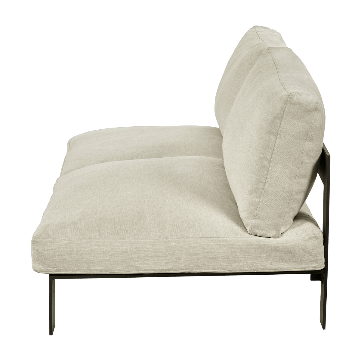 Banc d'intérieur deux places avec coussins couleur ivoire 182 X 91 X 58 B. Mombaers - Serax - The Cool Republic