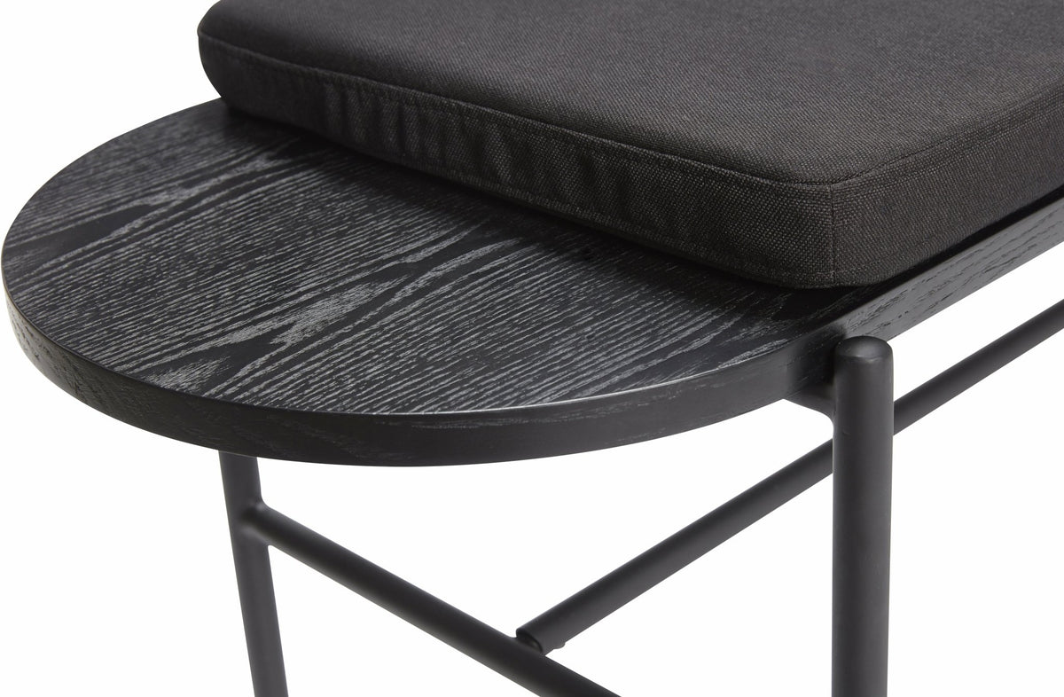 Banc en bois noir avec coussin - Hübsch - The Cool Republic