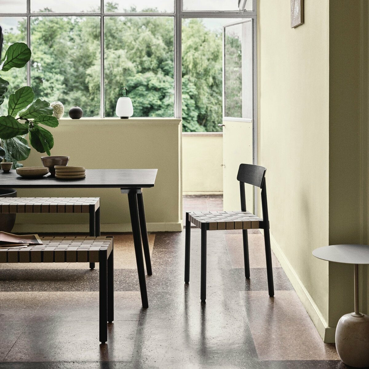 Banc en chêne noir 157 cm Betty Bench - &Tradition - The Cool Republic