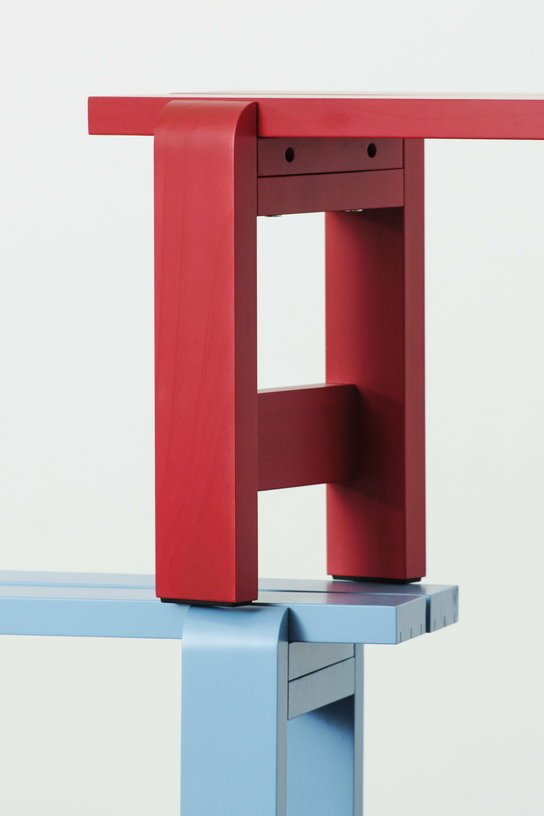 Banc en pin laqué bleu azure 111 x 23 x 45 cm Weekday - Hay - The Cool Republic
