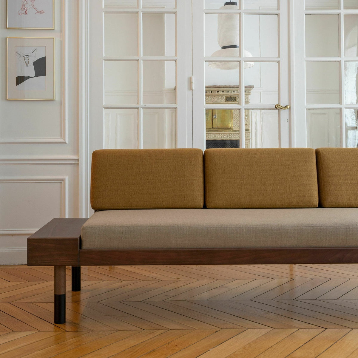 Banquette en laine beige Mid - Kann Design - The Cool Republic
