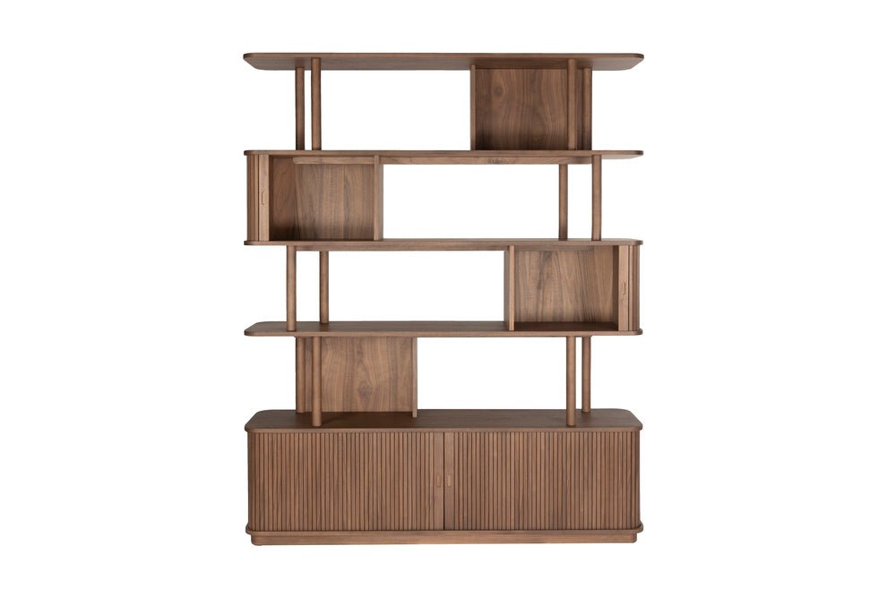 Bibliothèque en bois de noyer 35x160x195cm Barbier - Zuiver - The Cool Republic