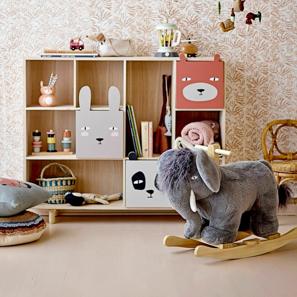 Bibliothèque pour enfant en bois Calle - Bloomingville mini - The Cool Republic