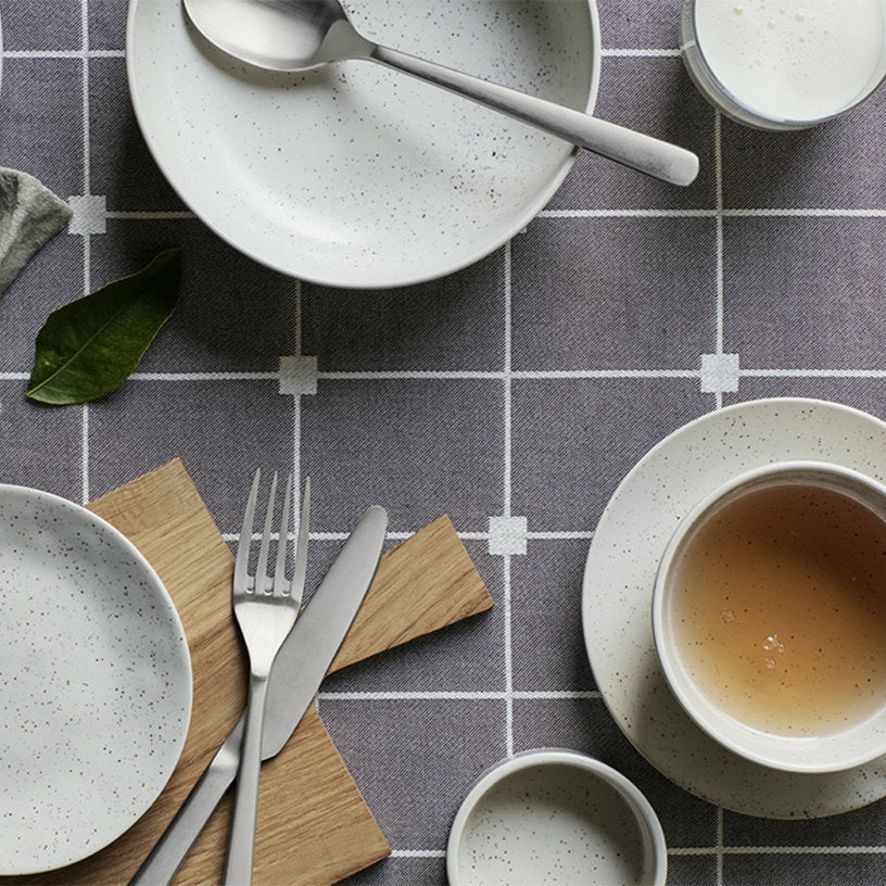 Bol à pieds en grès crème 11 cm Nordic Vanilla - Broste Copenhagen - The Cool Republic