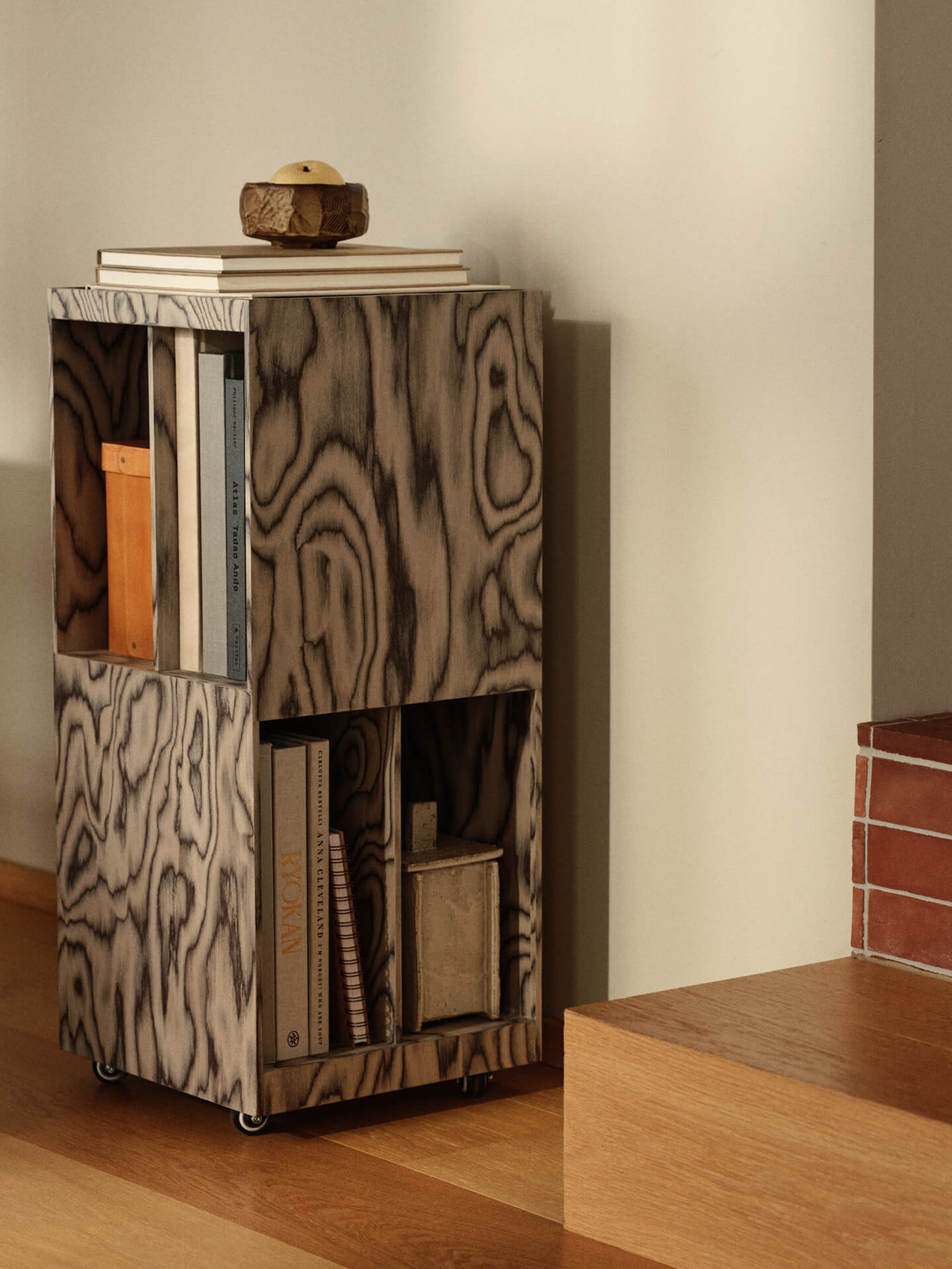 Bol de service en céramique marron 13 x 13 x 7 cm Toky - Ferm Living - The Cool Republic
