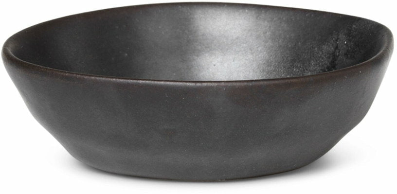 Bol en porcelaine noir S Flow - Ferm Living - The Cool Republic