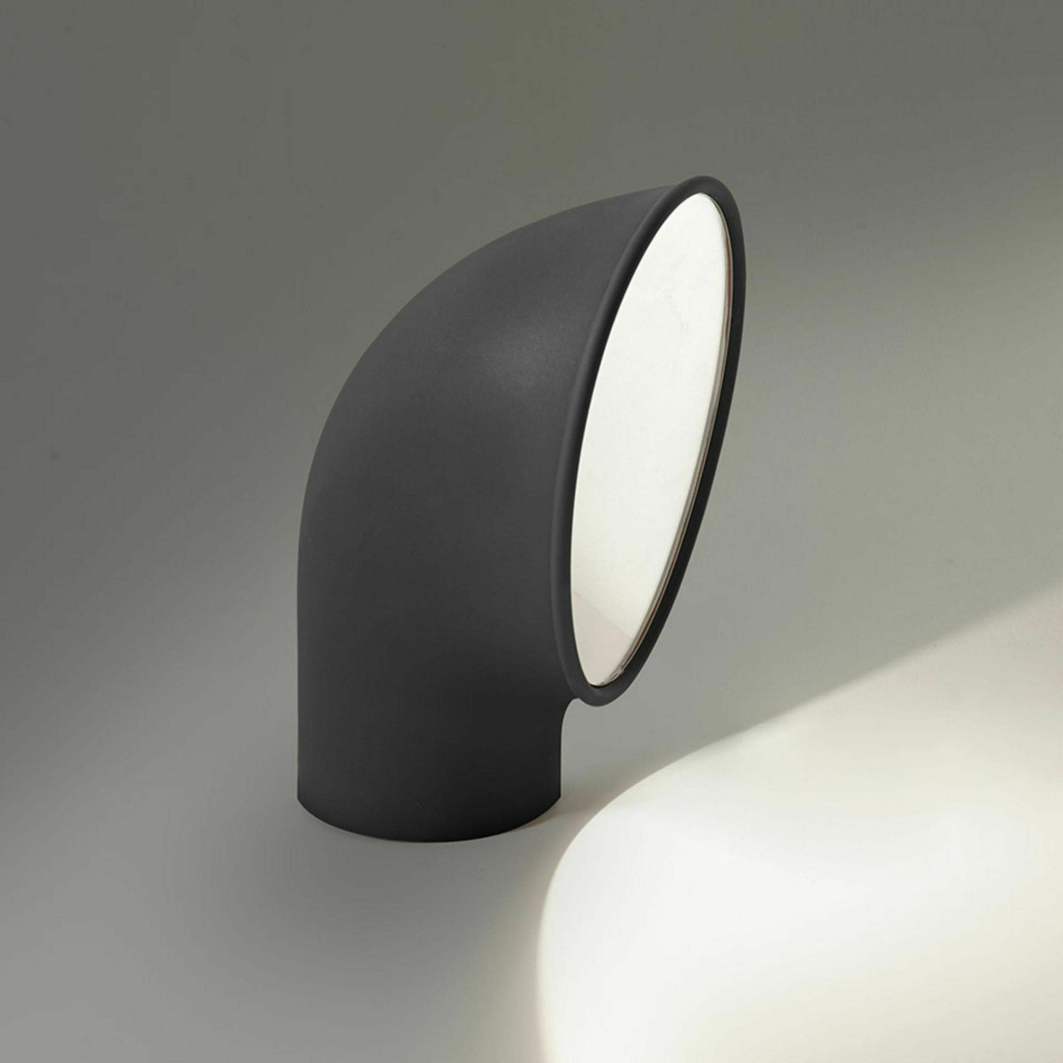 Grey aluminium bollard light Piroscafo - Artemide - The Cool Republic