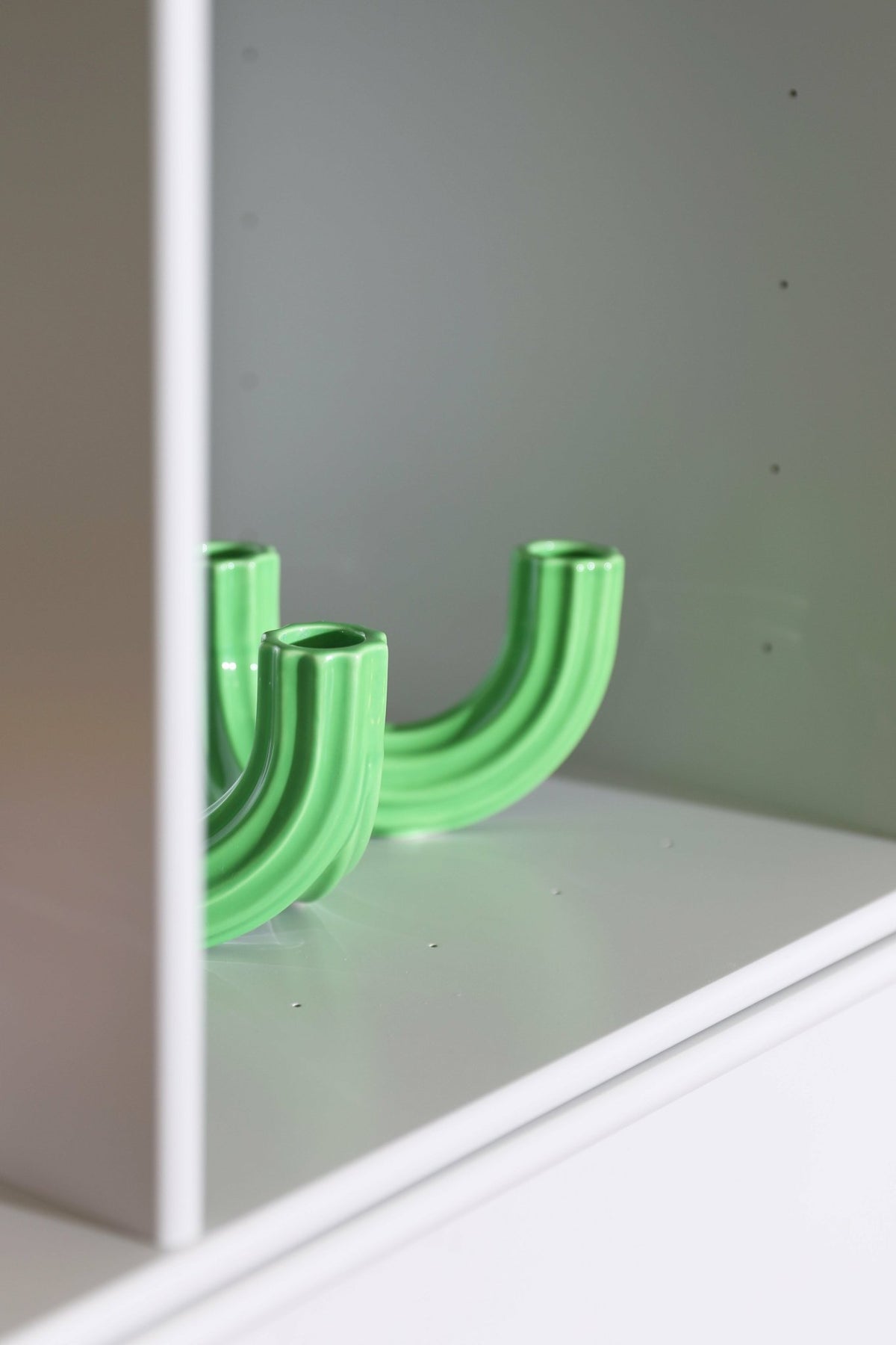 Bougeoir en dolomite vert 21,5 cm Churros - &Klevering - The Cool Republic