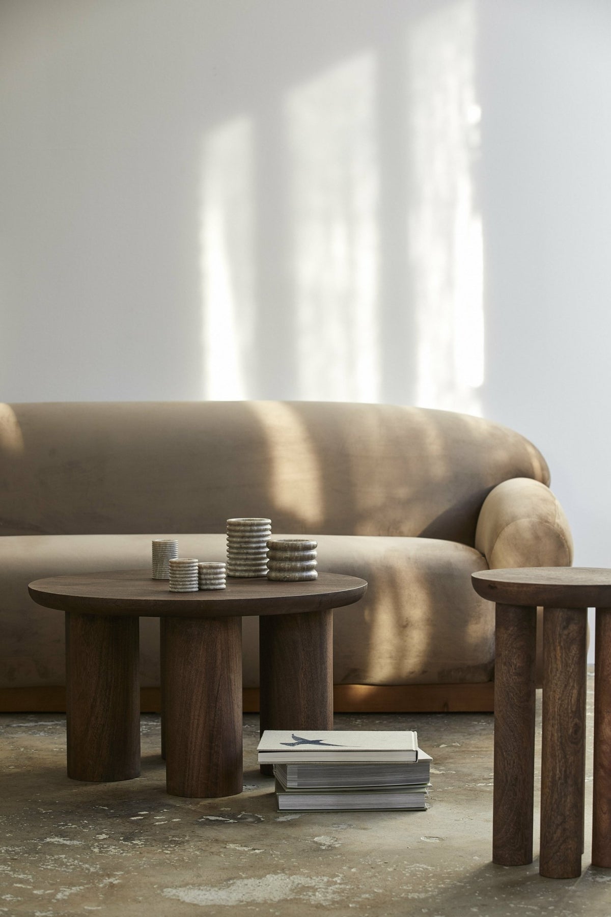 Candlestick in marbre beige diameter 6 cm Otok - Nordal - The Cool Republic