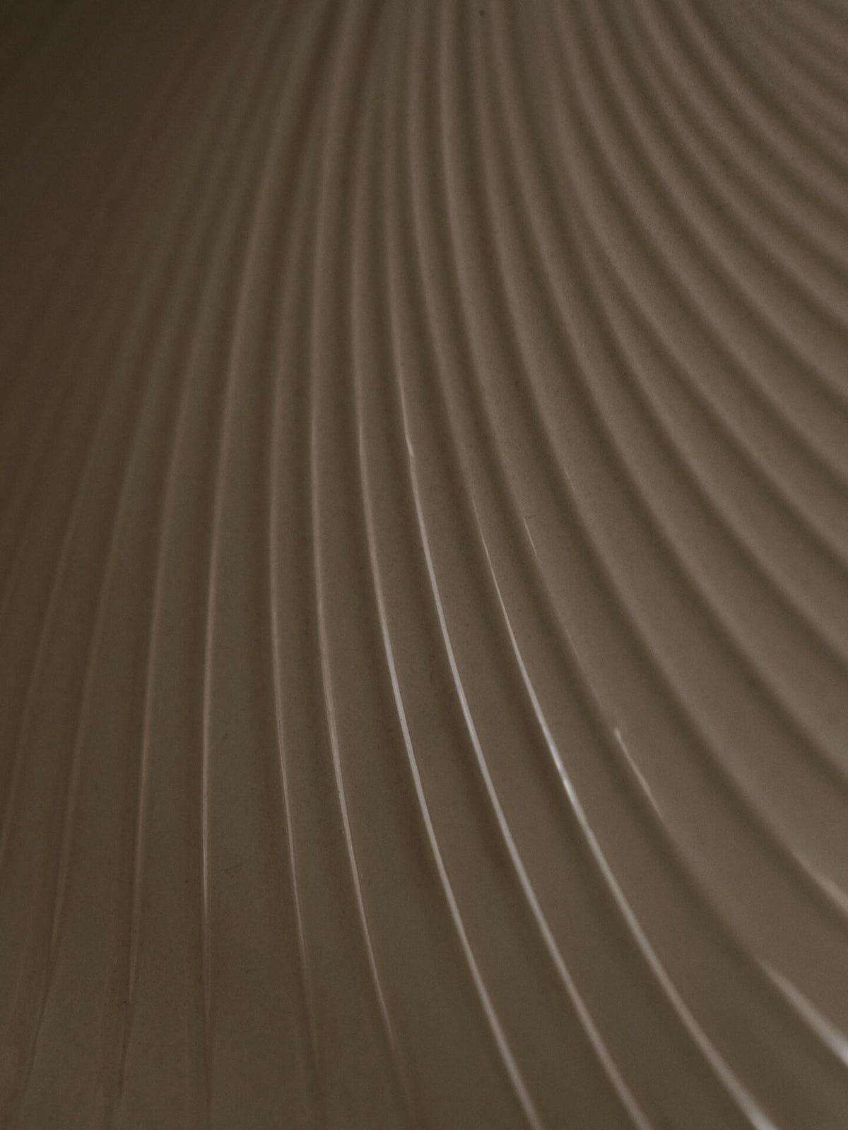 Bougeoir mural en grès blanc Shell - Ferm Living - The Cool Republic