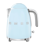 Bouilloire électrique bleu azur 1,7 L Années 50 - Smeg - The Cool Republic