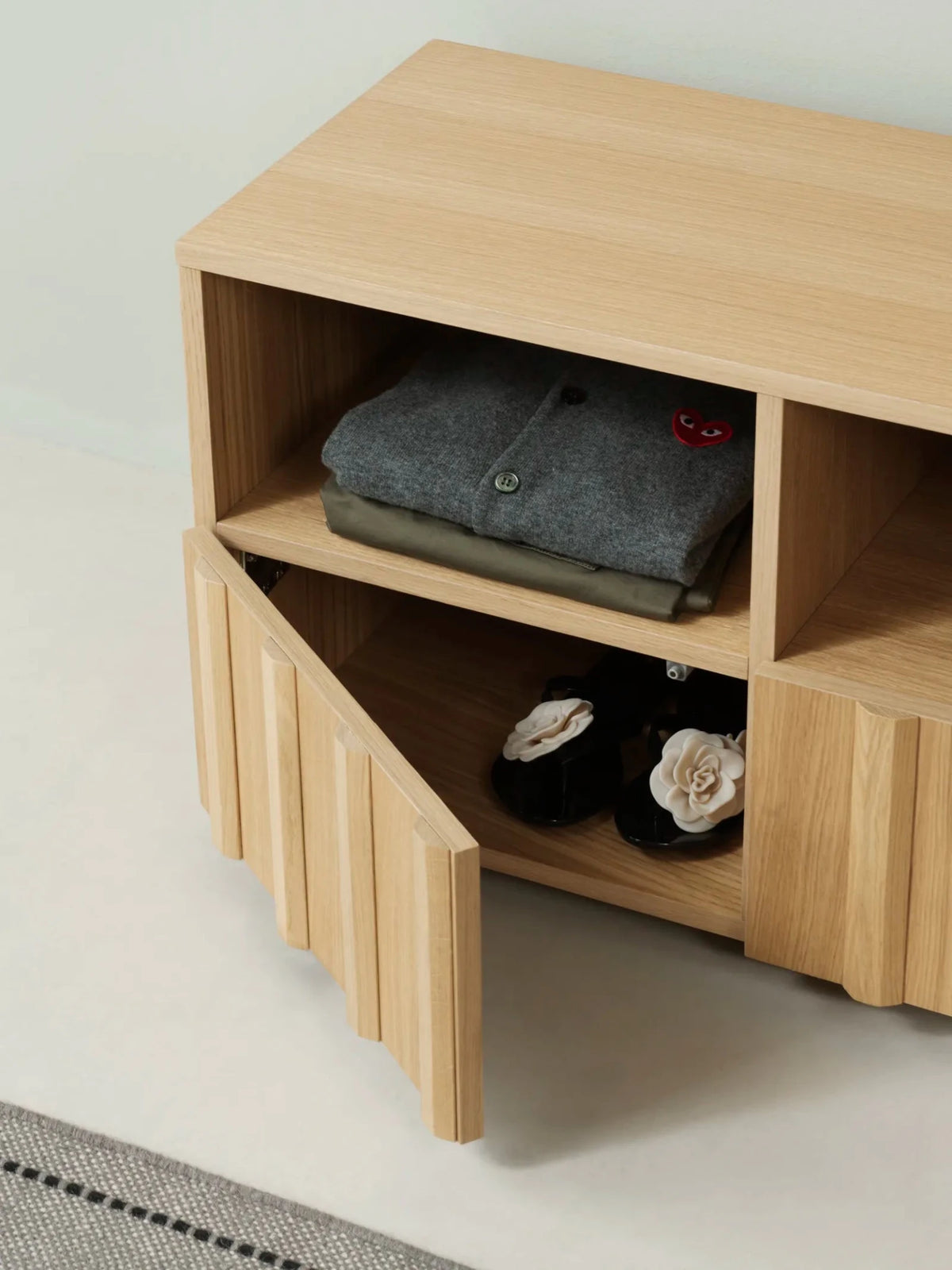 Buffet bas en chêne 120x38x44cm Hybrid - Normann Copenhagen - The Cool Republic
