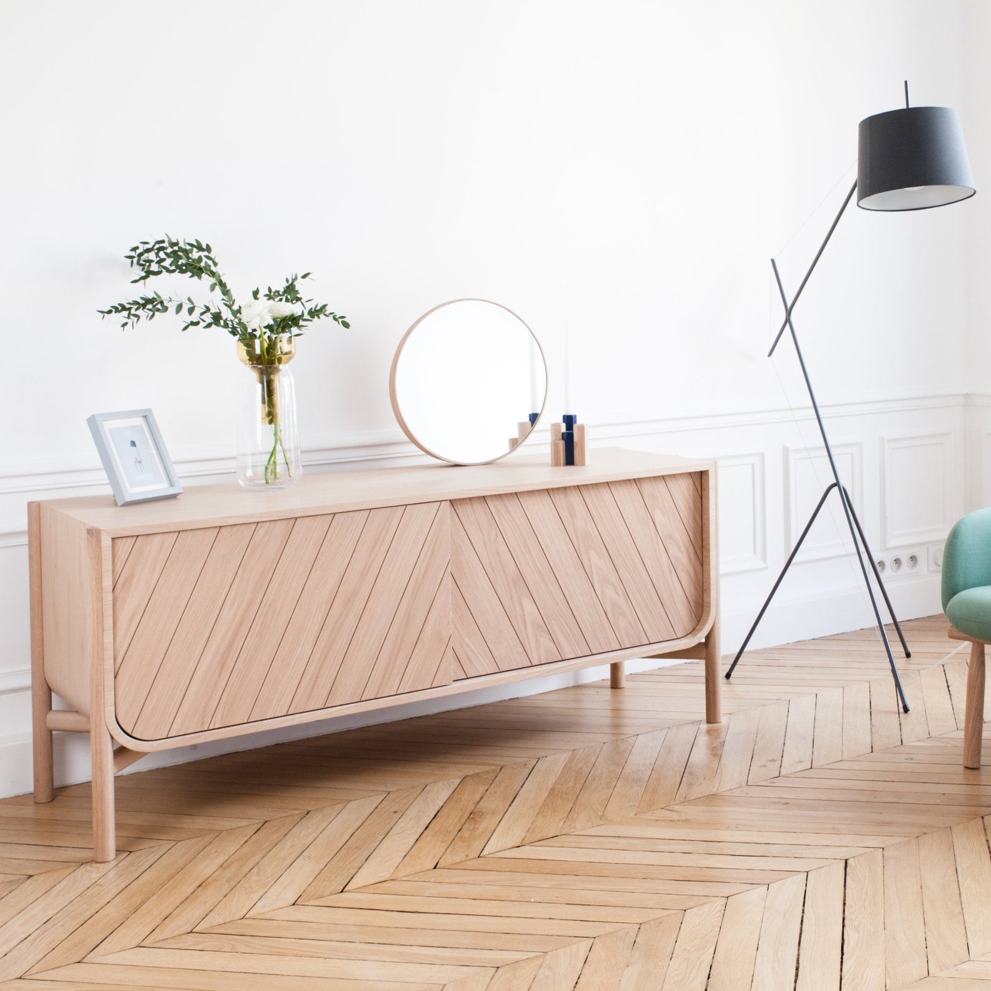 Buffet bas en chêne naturel 155 cm Marius - Hartô - The Cool Republic