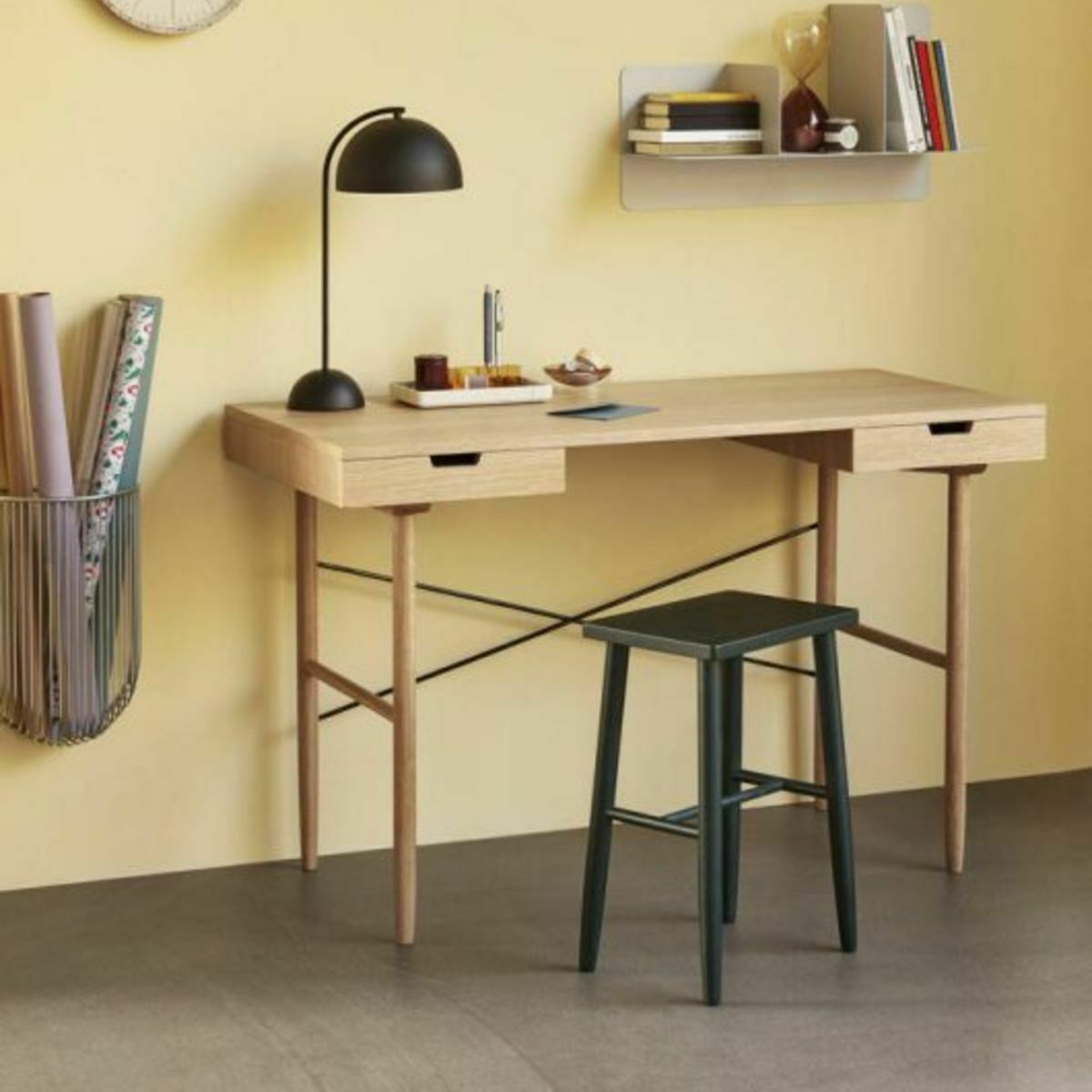 Bureau avec 2 compartiments en chêne naturel - Hübsch - The Cool Republic