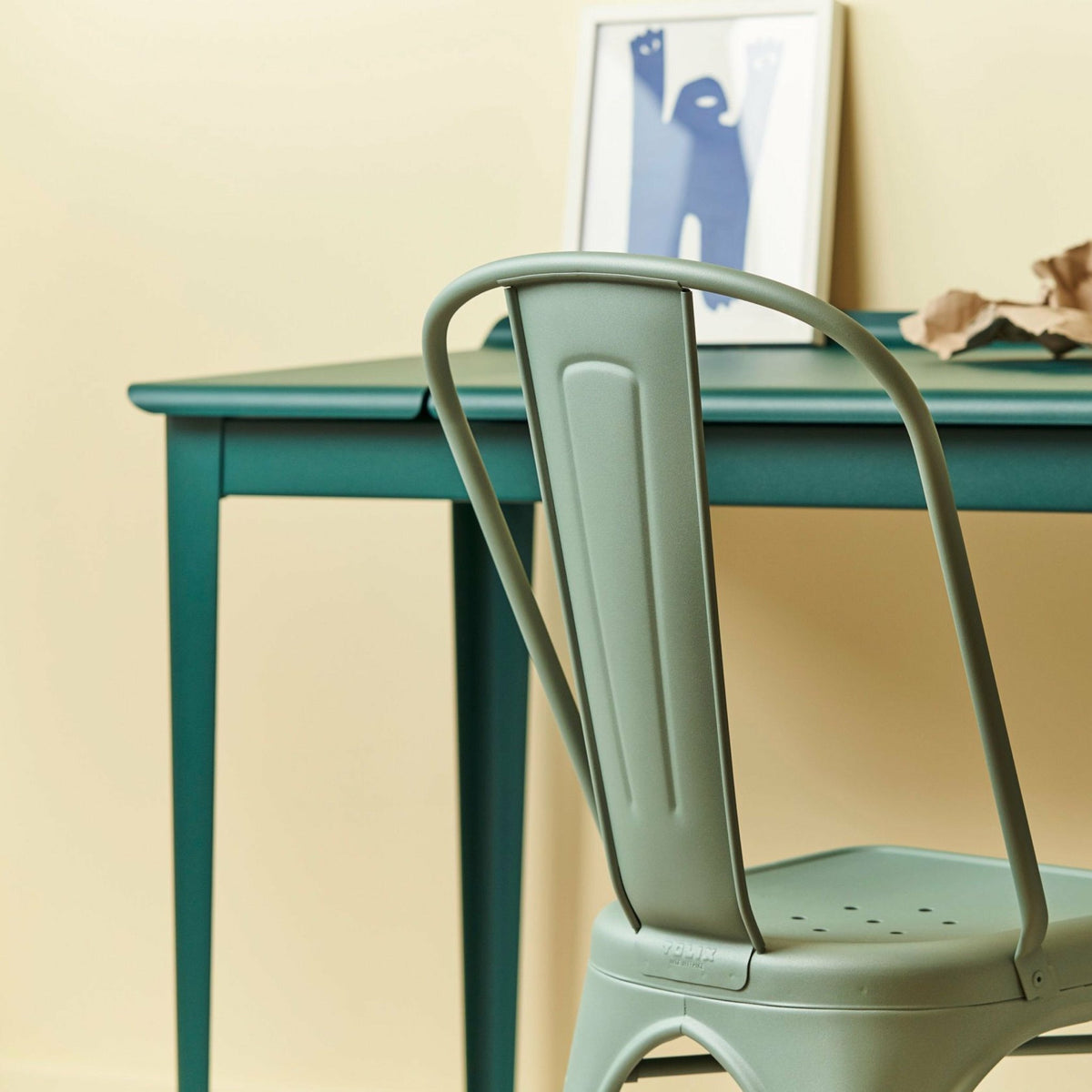 Bureau en acier ivoire mat 130 cm Clapet - Tolix - The Cool Republic