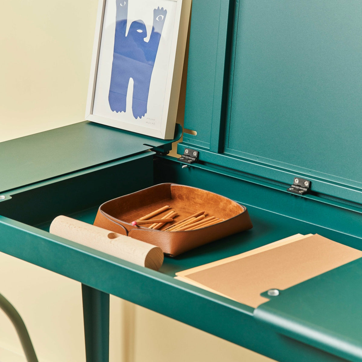 Bureau en acier noir mat 105 cm Clapet - Tolix - The Cool Republic