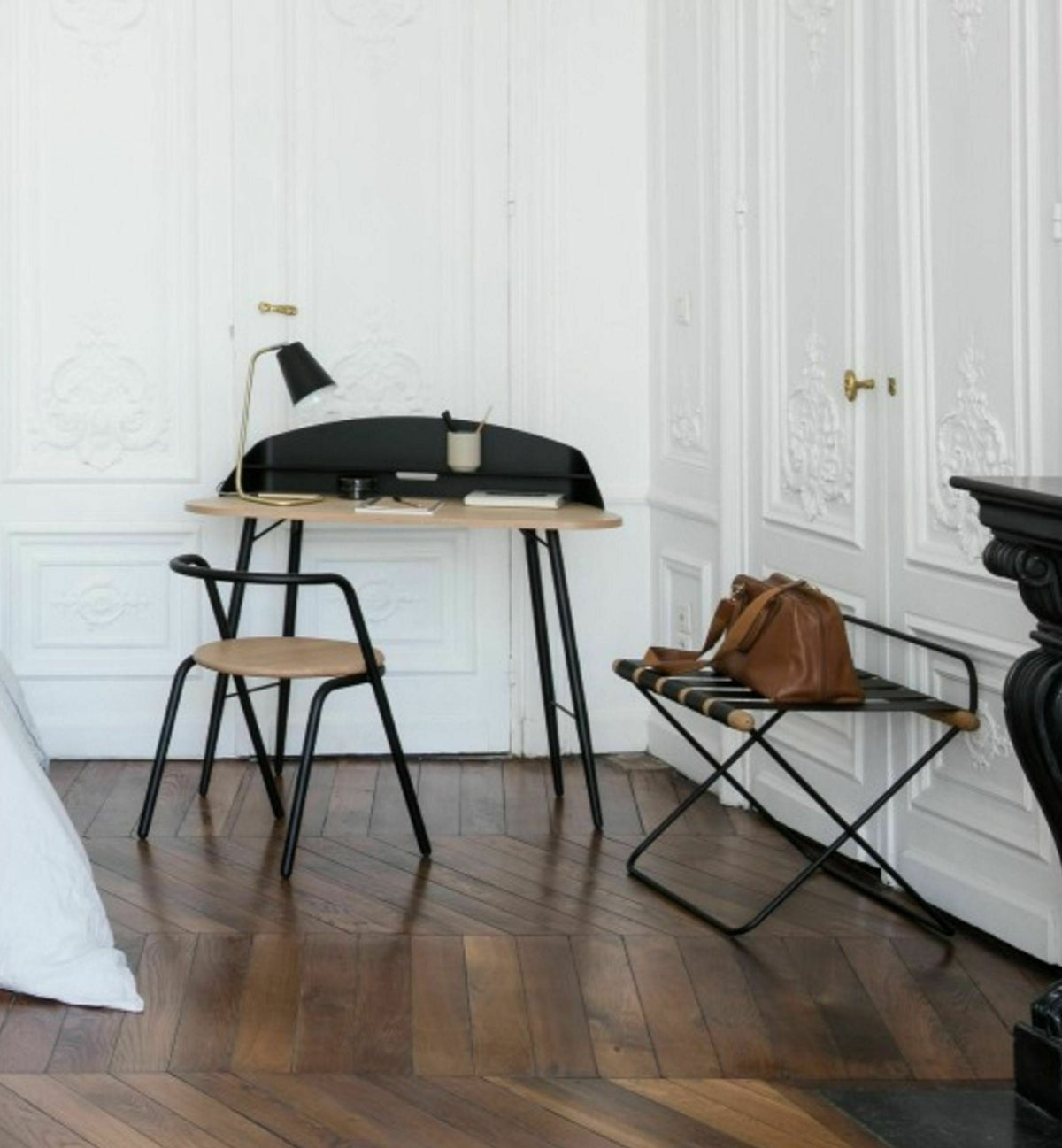 Bureau en bois et métal Armand - Resistub - The Cool Republic