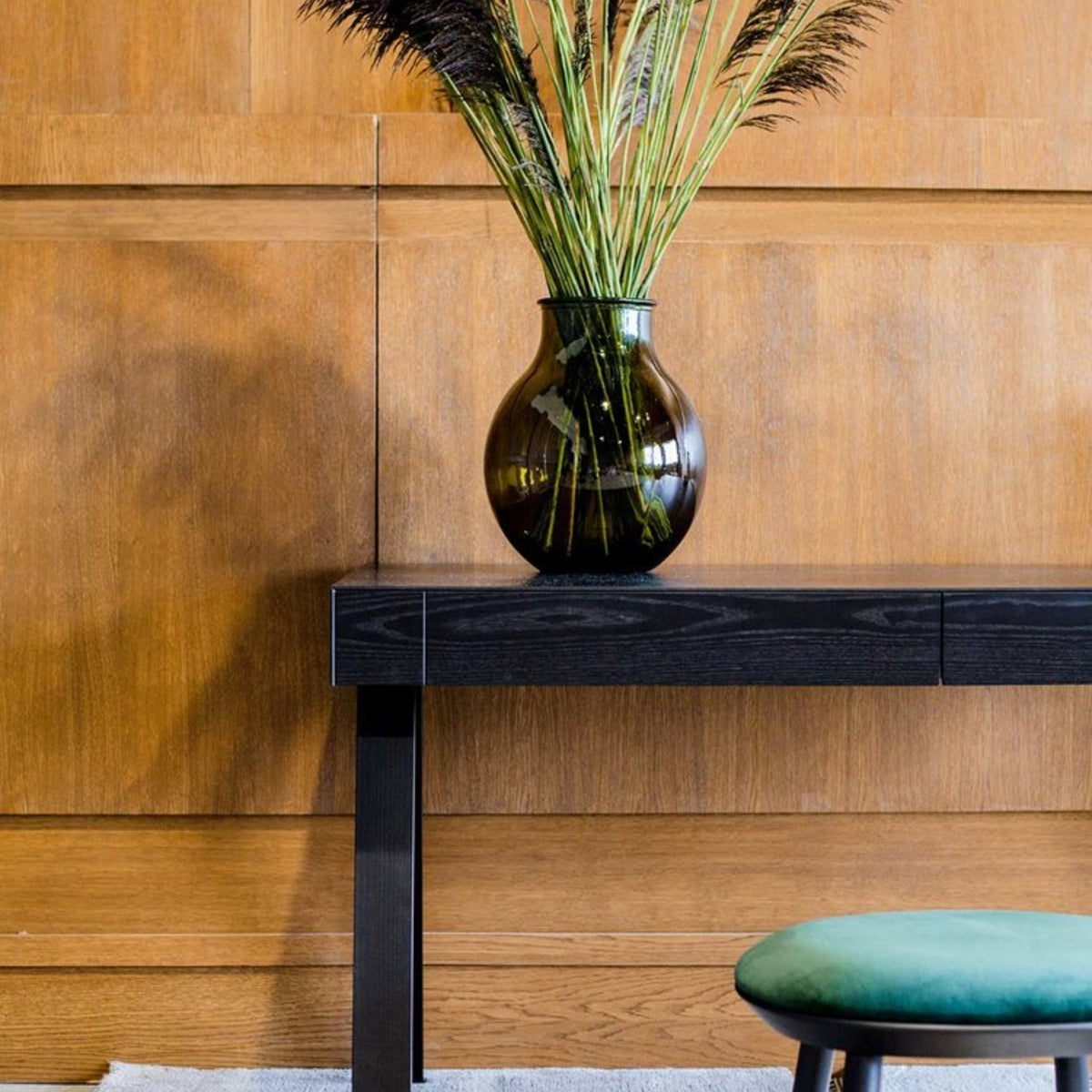 Bureau en bois noir 140cm 4.9 - Emko - The Cool Republic