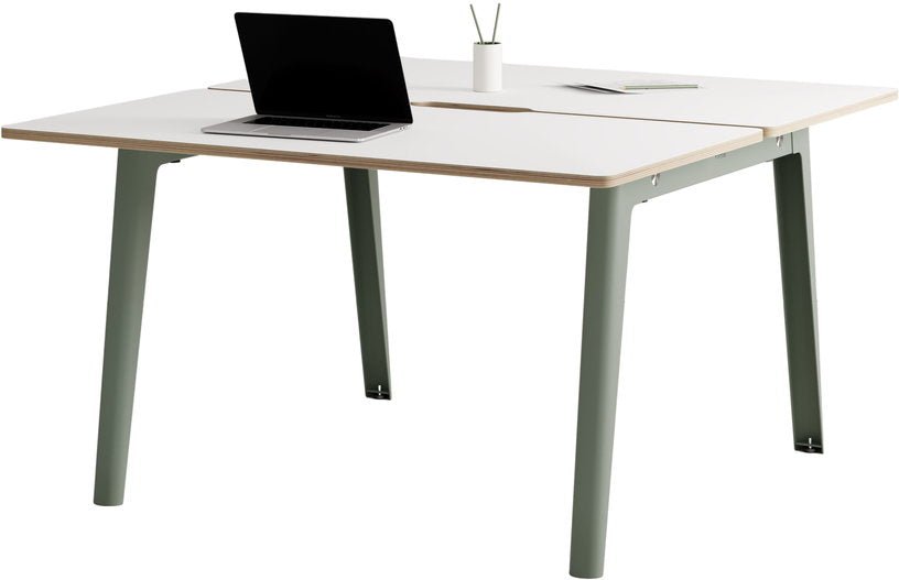 Bureau open - space en stratifié blanc 130 x 140 cm piètements gris eucalyptus New Modern - Tiptoe - The Cool Republic