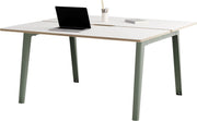 Bureau open - space en stratifié blanc 150 x 140 cm piètements gris eucalyptus New Modern - Tiptoe - The Cool Republic
