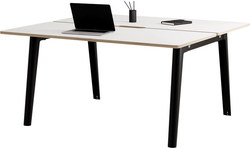 Bureau open - space en stratifié blanc 150 x 140 cm piètements noirs New Modern - Tiptoe - The Cool Republic