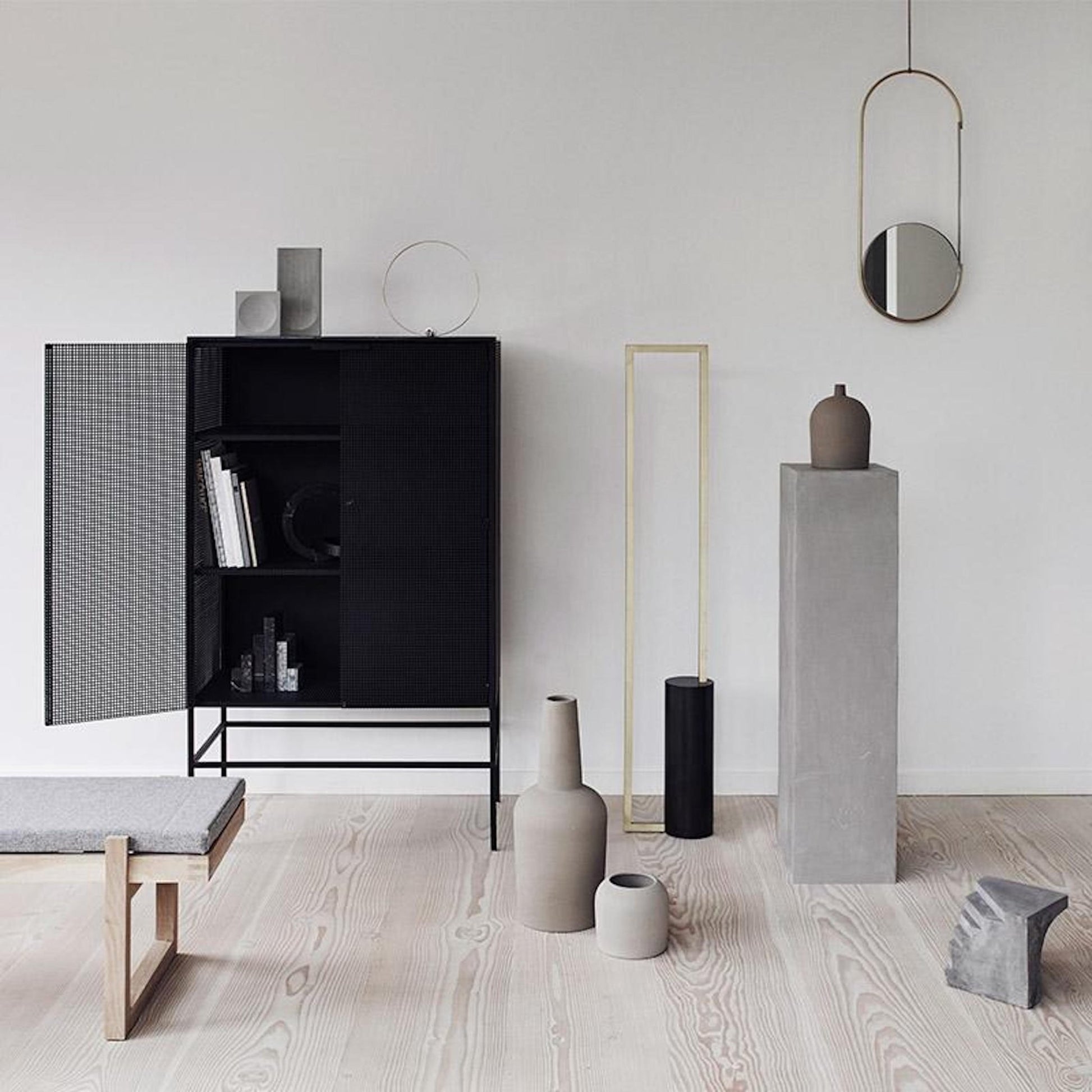 Cabinet avec grille - Kristina Dam Studio - The Cool Republic