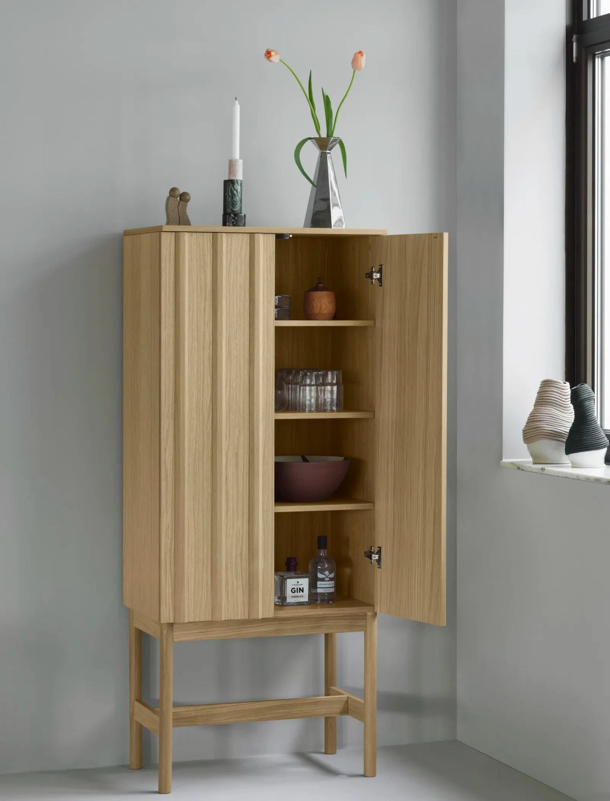 Cabinet en chêne 70x43x166,5cm Rib - Normann Copenhagen - The Cool Republic