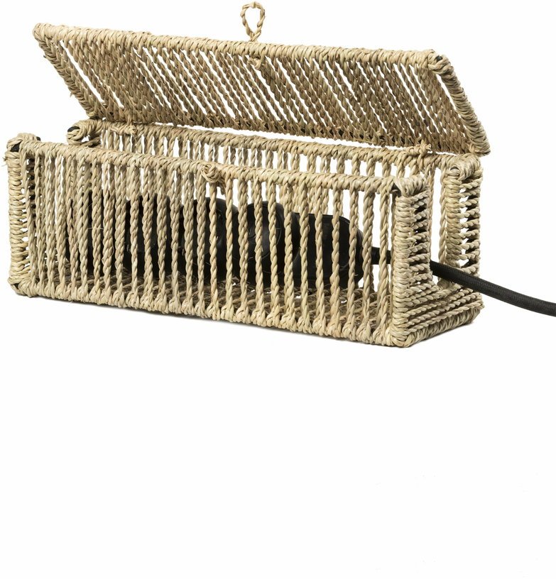 Cache multiprise tréssé en fibre de palme M Masuku - Cosydar - The Cool Republic