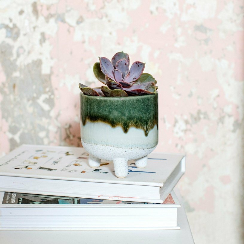 Cache - pot en grès vert Mojave Glaze - Sass & Belle - The Cool Republic