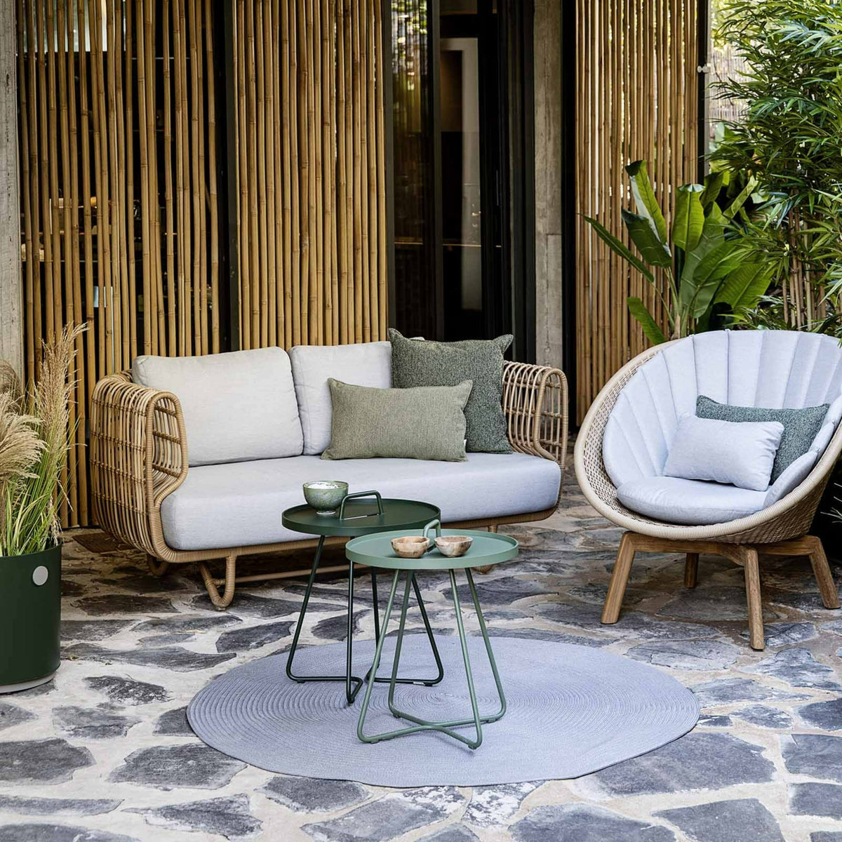 Canapé 2 places cadre naturel Nest - Cane-Line - The Cool Republic