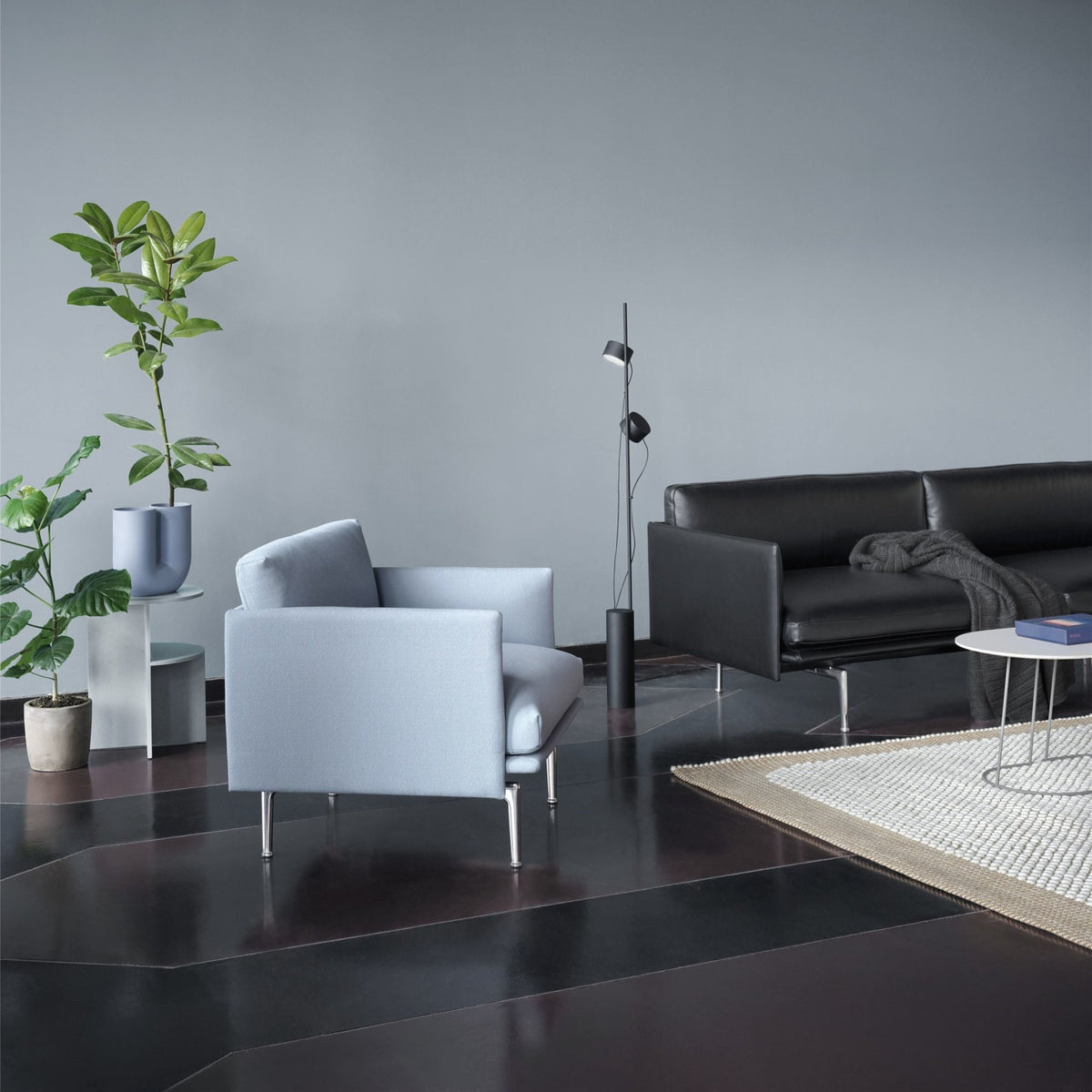 Canapé 2 places gris anthracite Outline - Muuto - The Cool Republic