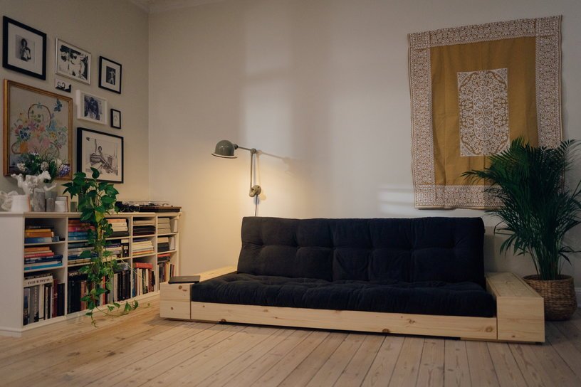 Canapé convertible en pin 244x166cm avec son futon sand et ses deux rangements Base - Karup Design - The Cool Republic