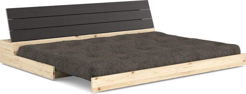 Canapé convertible en pin noir 196x166cm avec son futon mellow brown Base - Karup Design - The Cool Republic