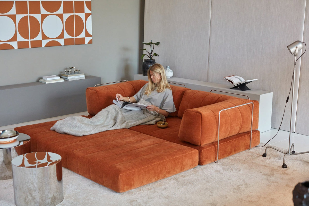 Canapé convertible en polyester recyclé orange 208x104x77cm Cozypad - Innovation living - The Cool Republic