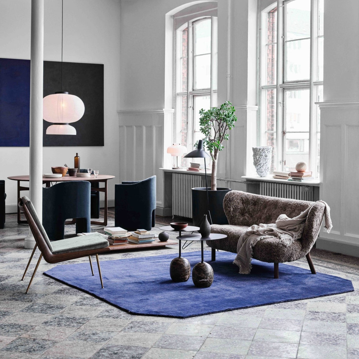 Canapé en noyer huilé marron Sheepskin Sahara VB2 Little Petra - &tradition - The Cool Republic