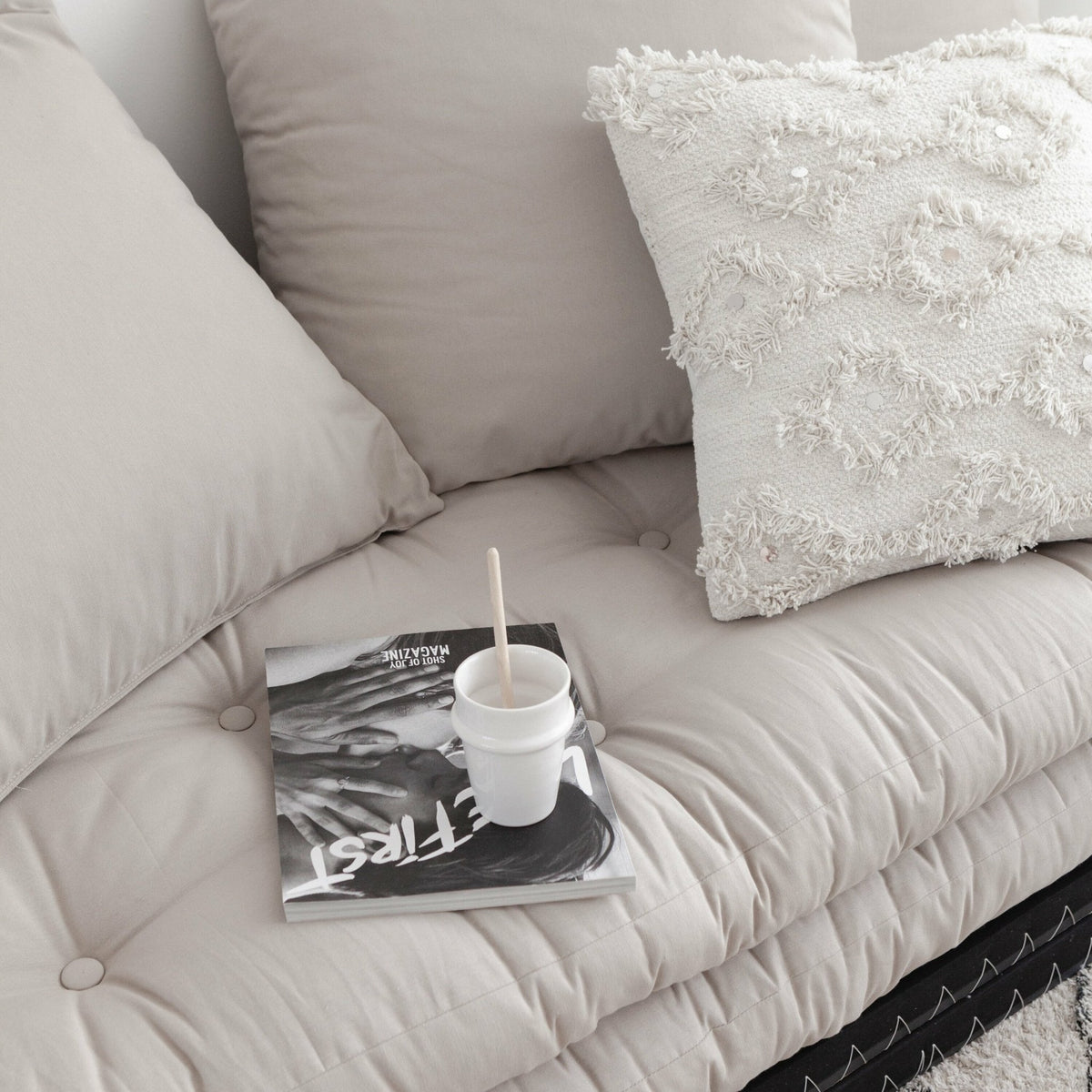 Canapé-futon olive en coton Chico Sofa - Karup Design - The Cool Republic