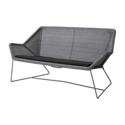 Canapé gris avec coussin d'assise noir Breeze - Cane-Line - The Cool Republic
