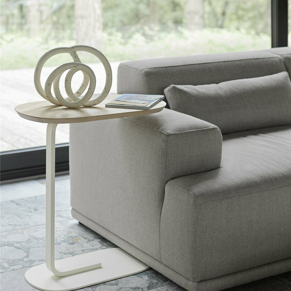 Canapé gris clair 2 places Connect Soft - Muuto - The Cool Republic