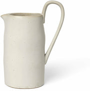 Carafe en porcelaine blanc cassé 1 L Flow - Ferm Living - The Cool Republic