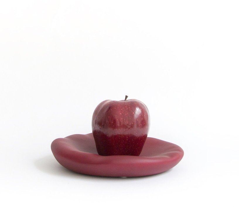 Centre de table rouge S Canova - Moustache - The Cool Republic