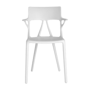 Chaise avec accoudoirs blanche A.I - Kartell - The Cool Republic