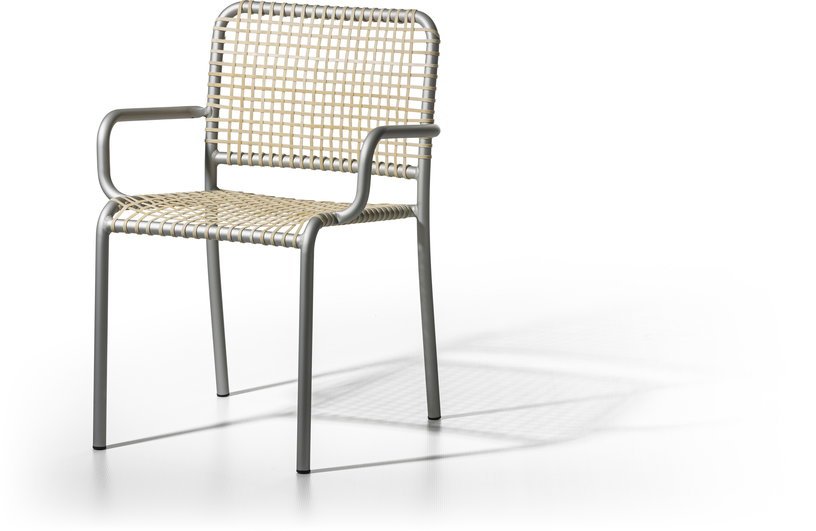 Chaise avec accoudoirs en aluminium et tressage naturel Allu 24 I- Gervasoni - The Cool Republic
