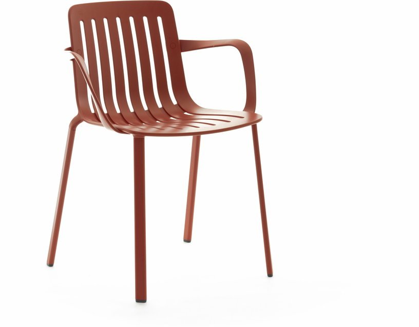 Chaise avec accoudoirs en aluminium rouge Plato - Magis - The Cool Republic