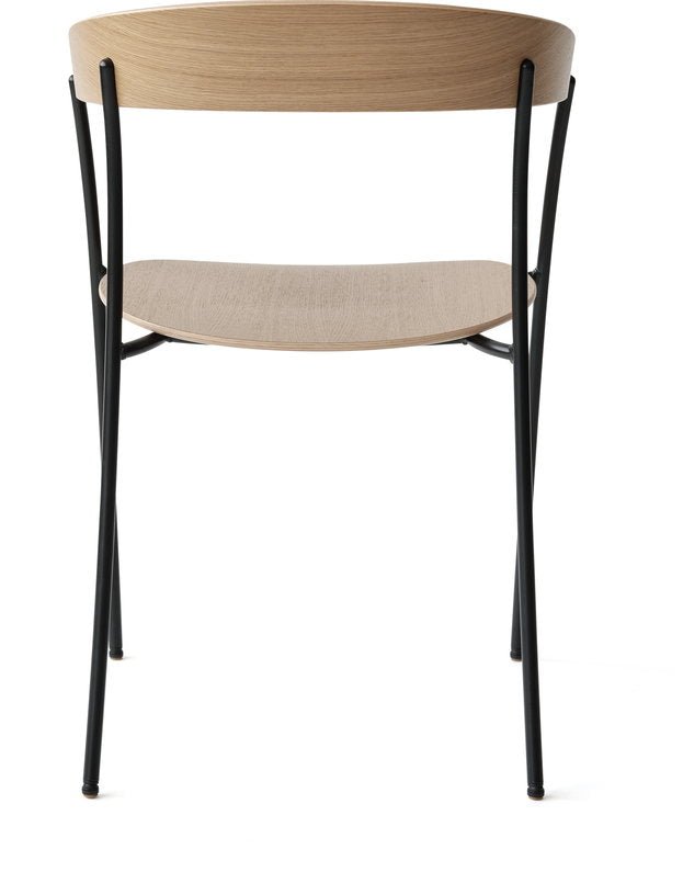 Chaise avec accoudoirs en chêne Missing - New Works - The Cool Republic