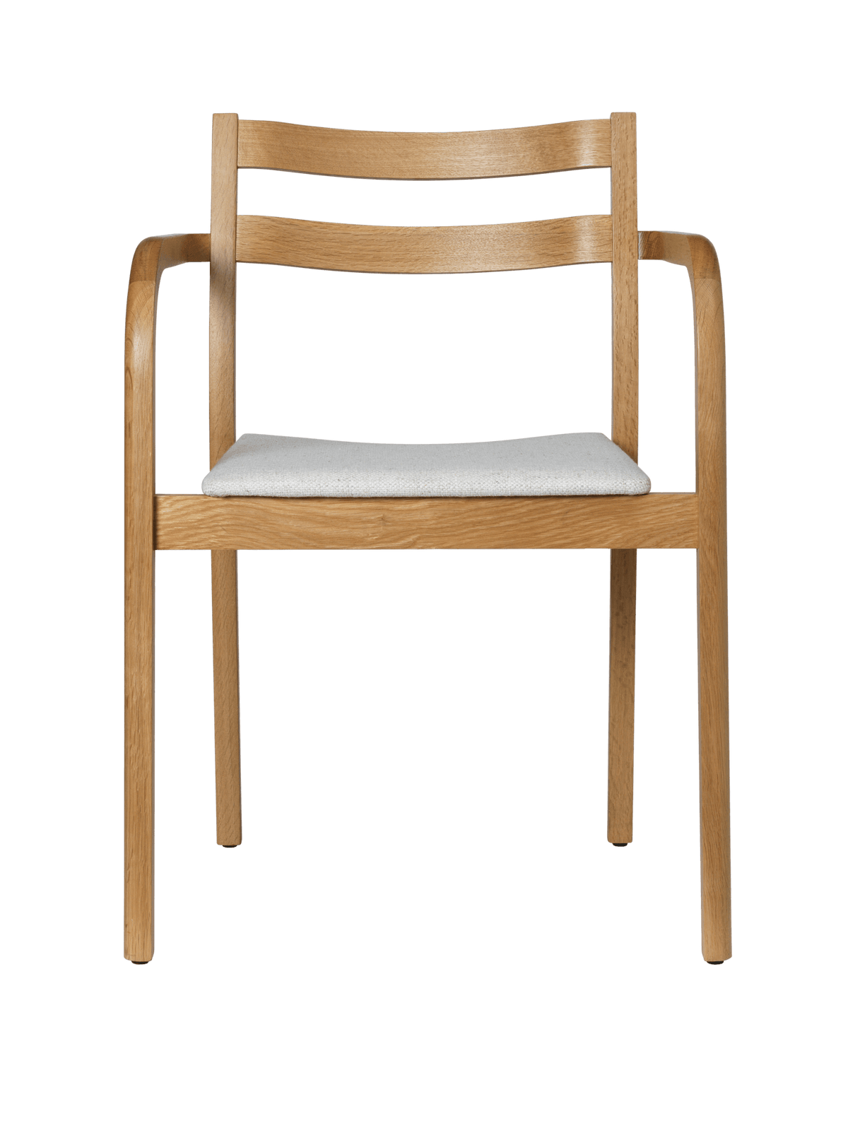 Chaise avec accoudoirs en chêne naturel et assise en tissu blanc Boda - Ferm Living - The Cool Republic