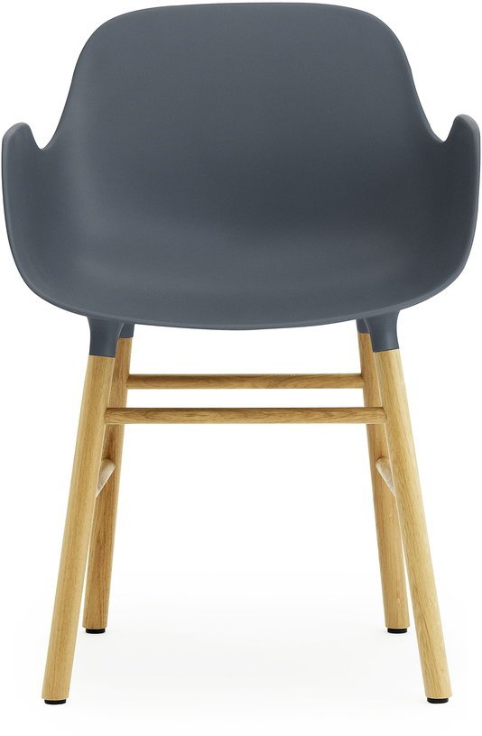 Chaise avec accoudoirs en chêne naturel et pp bleu Form - Normann Copenhagen - The Cool Republic