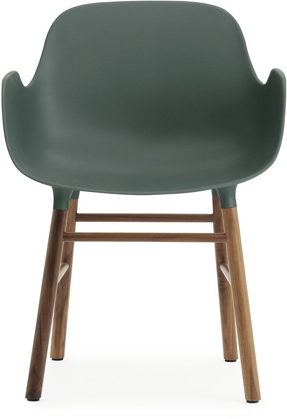 Chaise avec accoudoirs en noyer naturel et pp vert Form - Normann Copenhagen - The Cool Republic