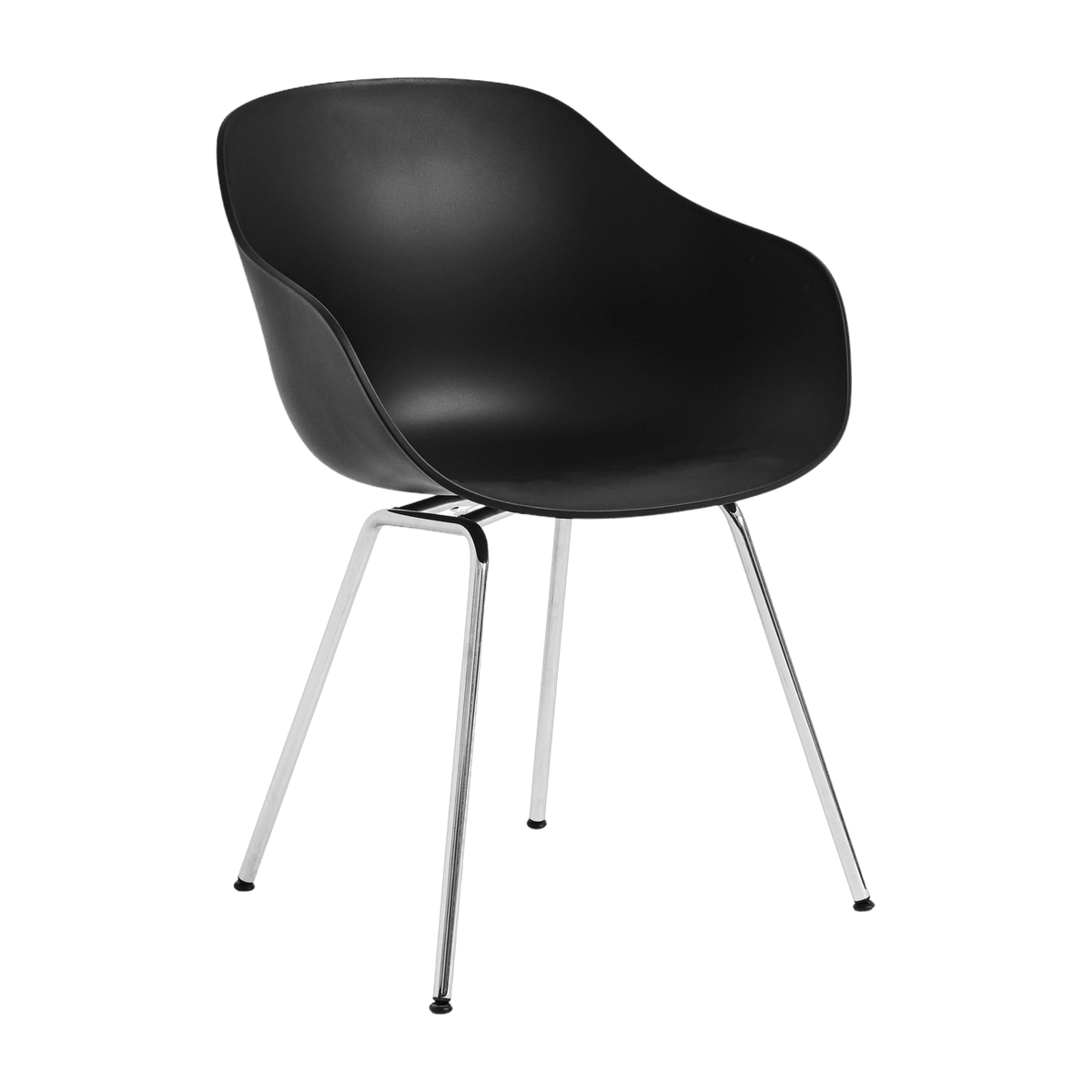 Chaise avec accoudoirs en plastique recyclé noir et pieds en acier chromé AAC 226 2.0 - HAY - The Cool Republic