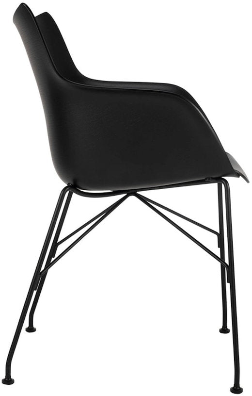 Chaise avec accoudoirs noir en bois plaqué Q/Wood - Kartell - The Cool Republic