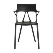 Chaise avec accoudoirs noire A.I - Kartell - The Cool Republic
